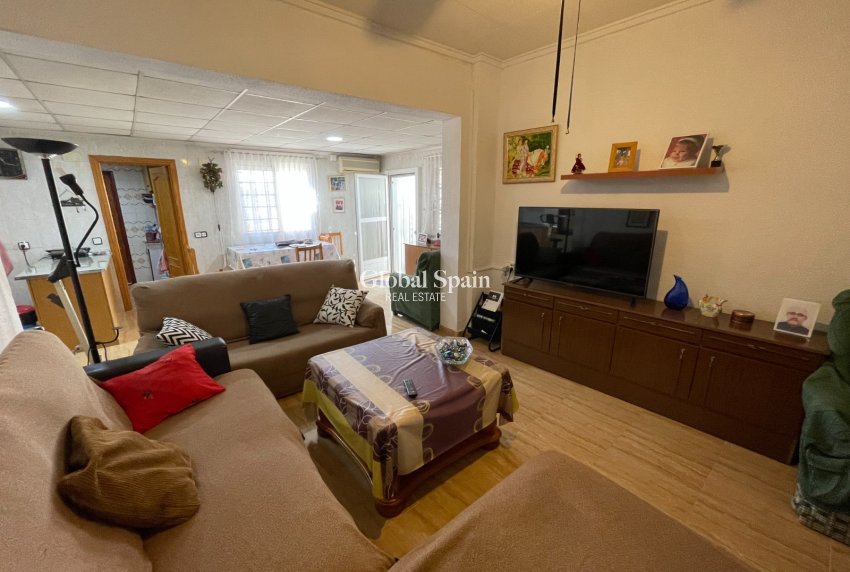 Resale - House -
SAN FULGENCIO - centro