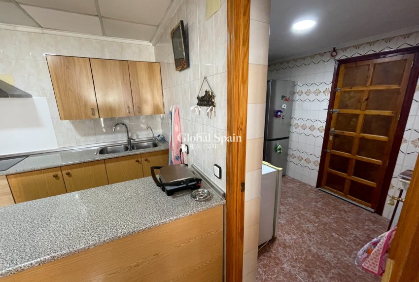 Resale - HOUSE -
SAN FULGENCIO - Costa Blanca