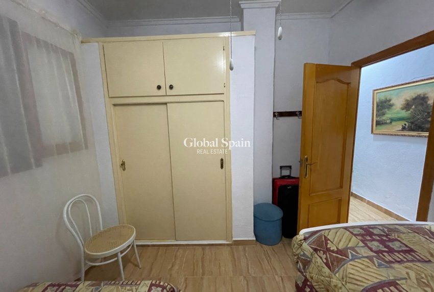 Resale - HOUSE -
SAN FULGENCIO - Costa Blanca