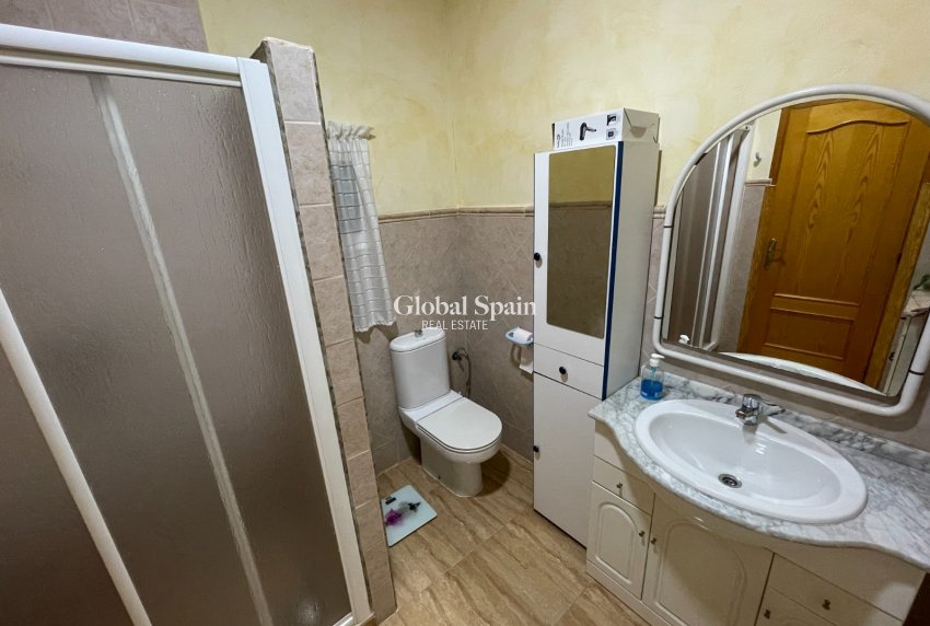 Resale - HOUSE -
SAN FULGENCIO - Costa Blanca