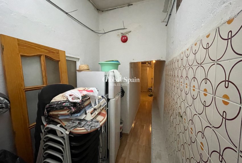 Resale - HOUSE -
SAN FULGENCIO - Costa Blanca