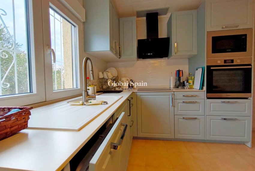 Resale - HOUSE -
SAN FULGENCIO - La Marina - Urb. La Marina