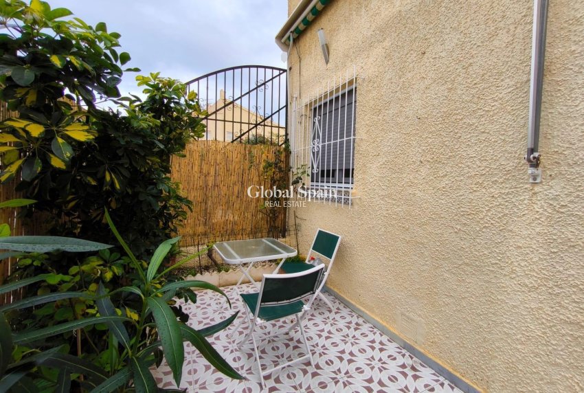 Resale - HOUSE -
SAN FULGENCIO - La Marina - Urb. La Marina