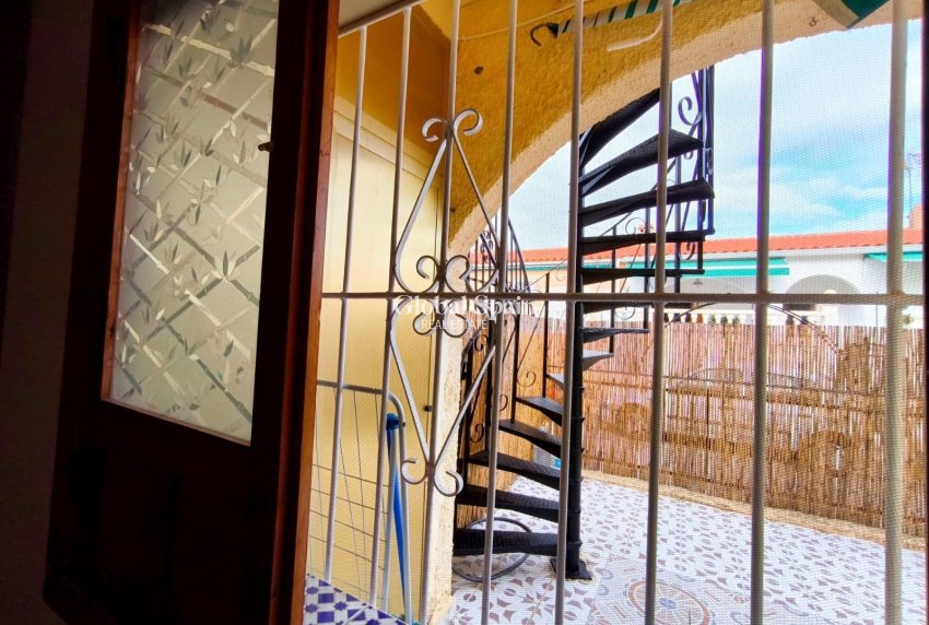 Resale - HOUSE -
SAN FULGENCIO - La Marina - Urb. La Marina