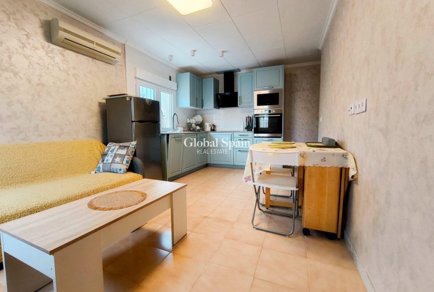Resale - HOUSE -
SAN FULGENCIO - La Marina - Urb. La Marina