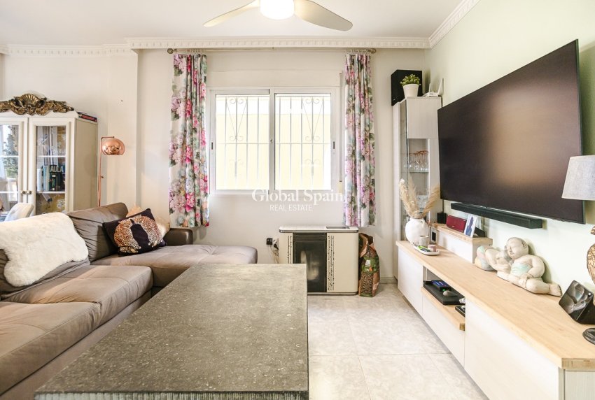 Resale - HOUSE -
SAN FULGENCIO - urb.la marina