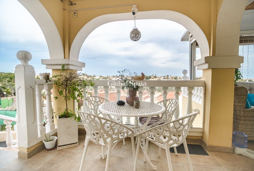 Resale - HOUSE -
SAN FULGENCIO - urb.la marina