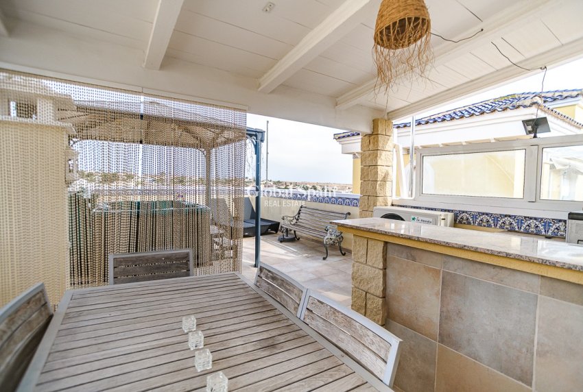 Resale - HOUSE -
SAN FULGENCIO - urb.la marina