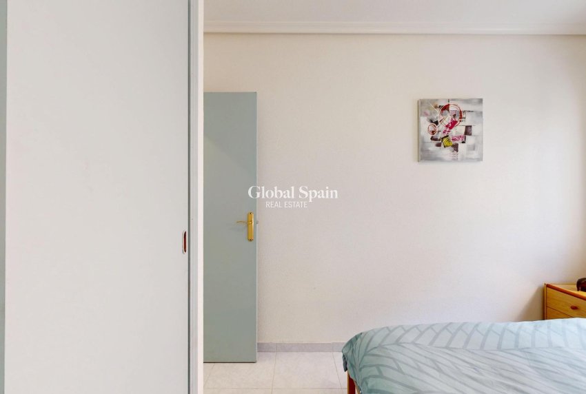 Resale - HOUSE -
SAN MIGUEL DE SALINAS - 03193