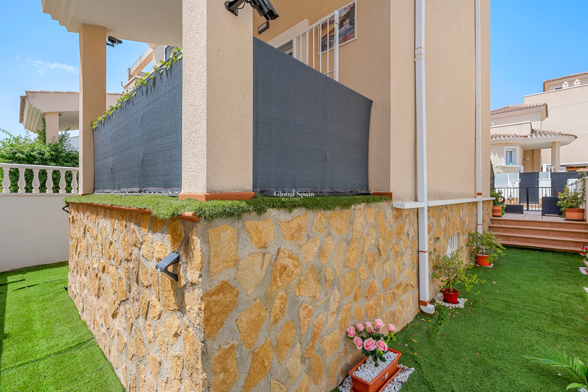 Resale - HOUSE -
SAN MIGUEL DE SALINAS - Costa Blanca
