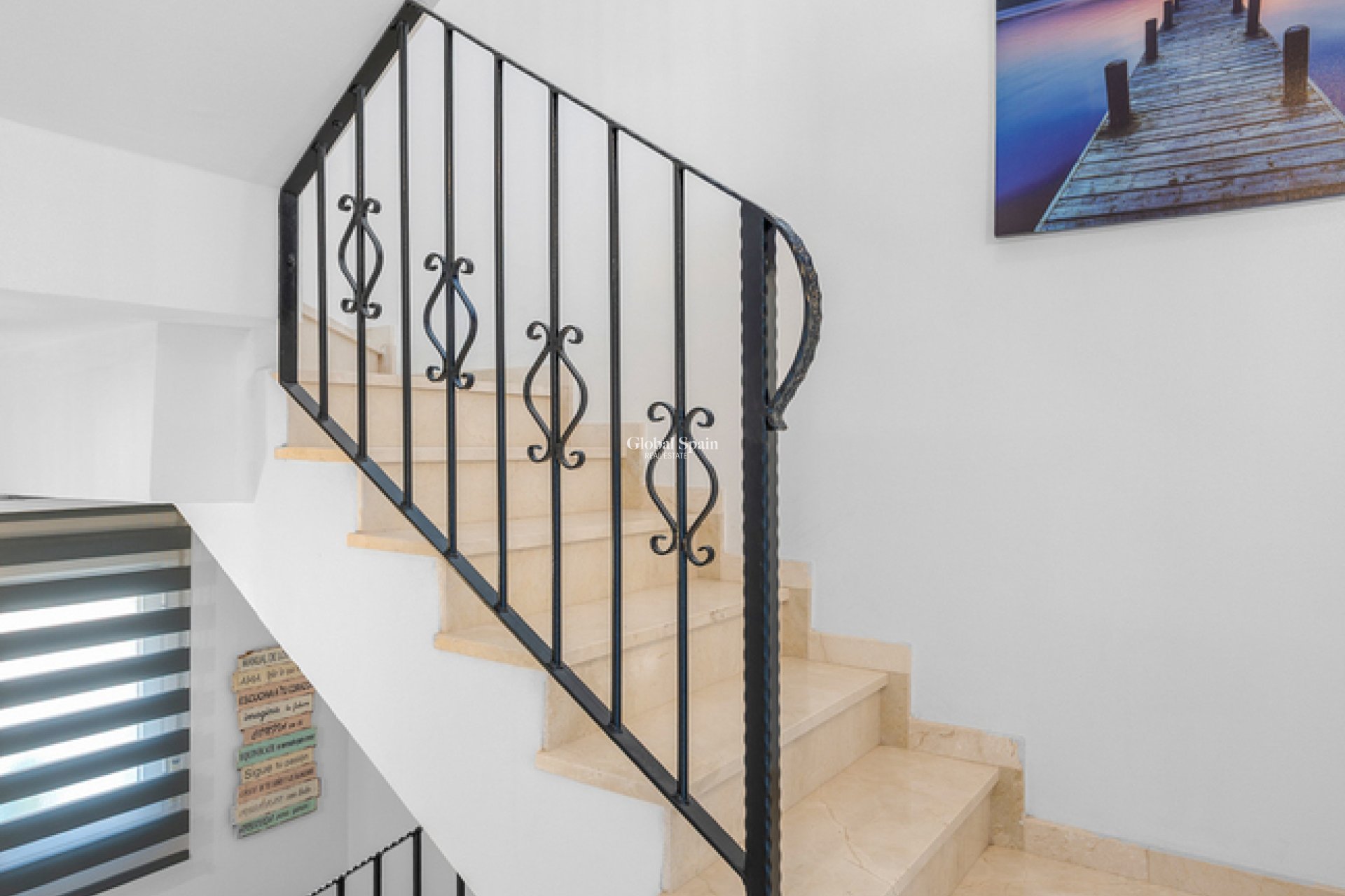 Resale - HOUSE -
SAN MIGUEL DE SALINAS - Costa Blanca