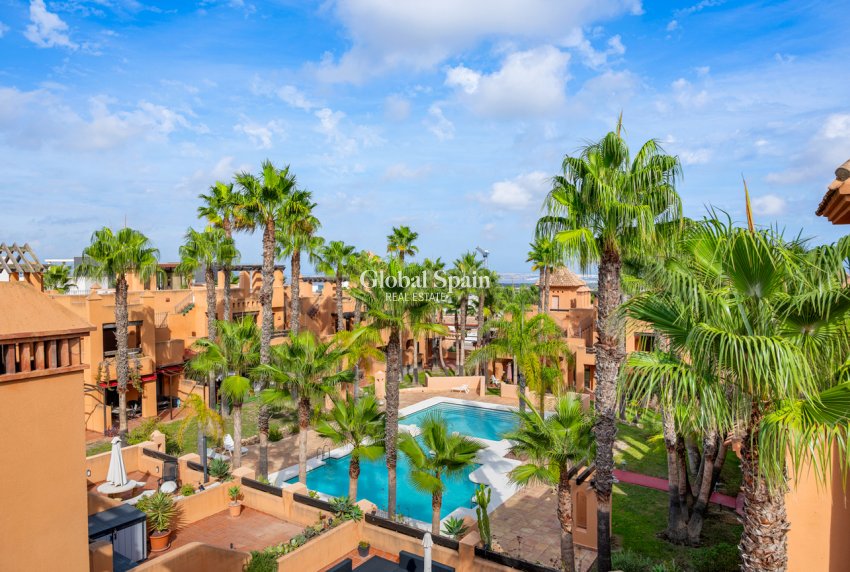 Resale - HOUSE -
SAN MIGUEL DE SALINAS - Costa Blanca