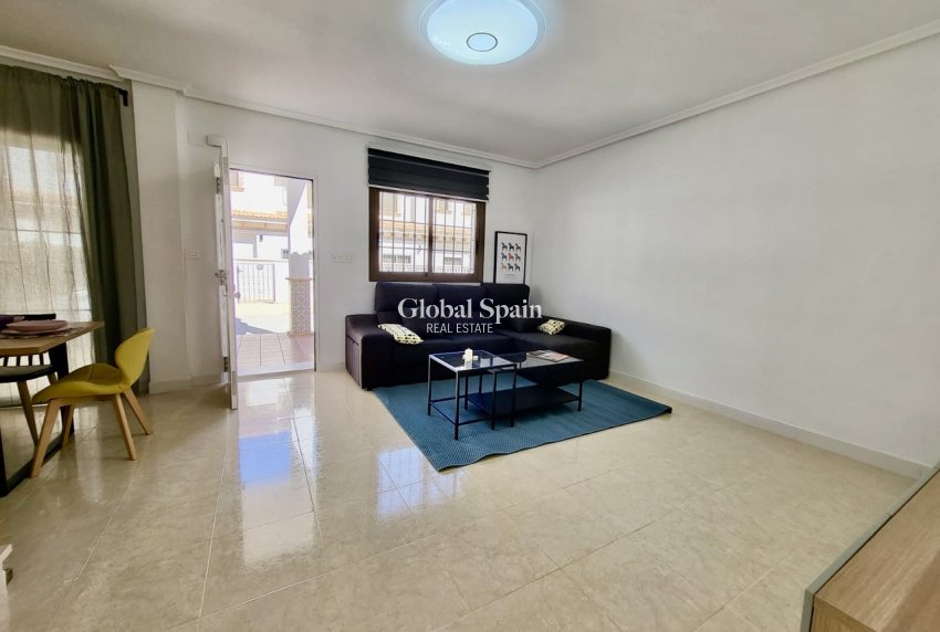 Resale - HOUSE -
SAN MIGUEL DE SALINAS - Inland