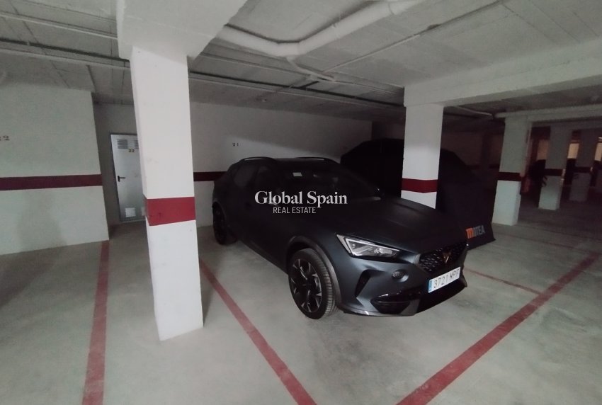 Resale - HOUSE -
SAN MIGUEL DE SALINAS - Inland