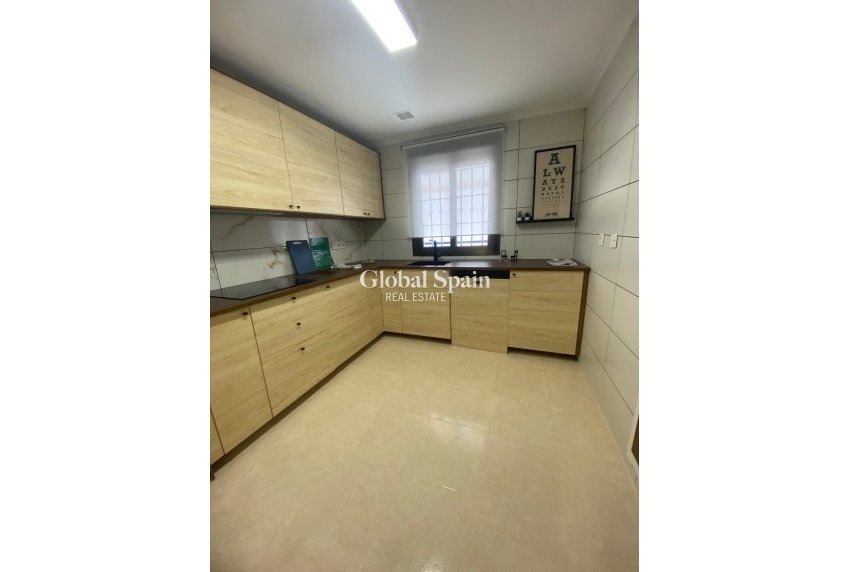 Resale - HOUSE -
SAN MIGUEL DE SALINAS - Inland