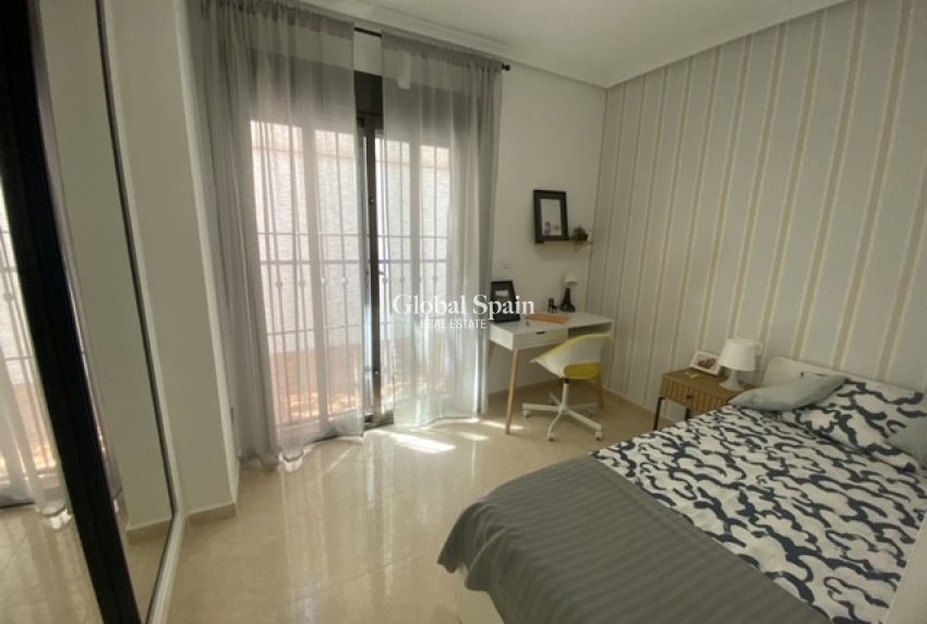 Resale - HOUSE -
SAN MIGUEL DE SALINAS - Inland