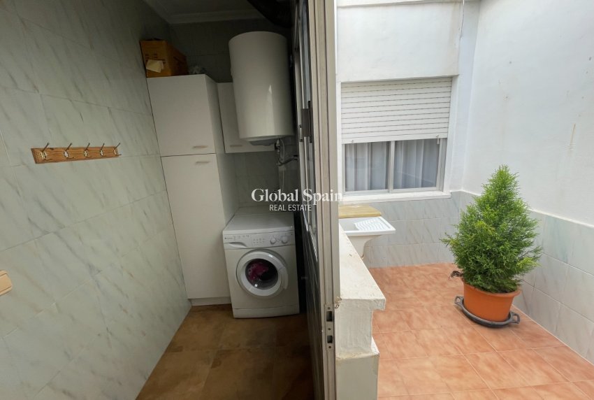 Resale - HOUSE -
SAN MIGUEL DE SALINAS - Inland