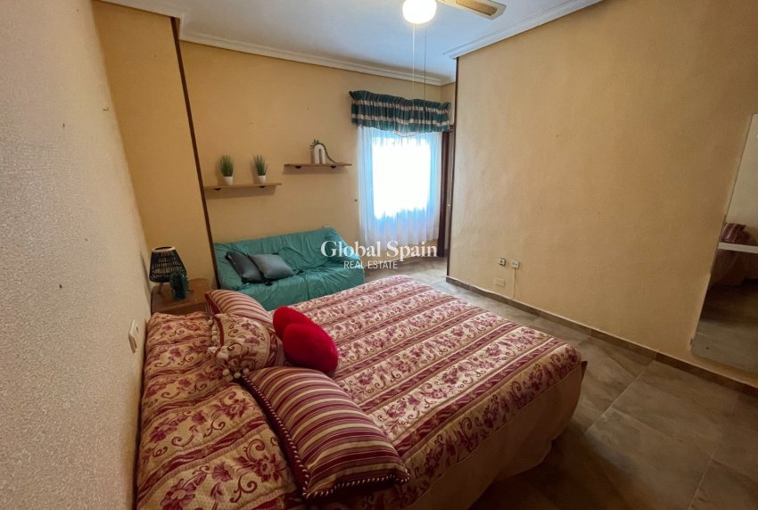 Resale - HOUSE -
SAN MIGUEL DE SALINAS - Inland