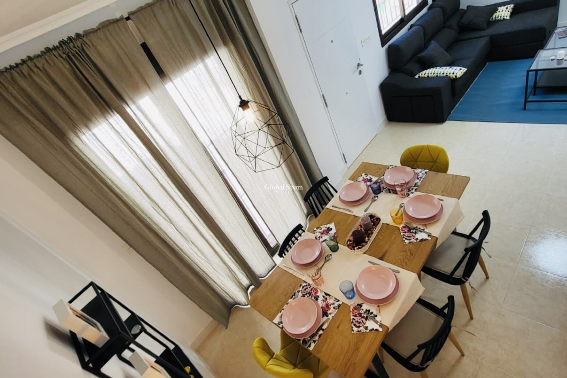 Resale - HOUSE -
SAN MIGUEL DE SALINAS - Inland