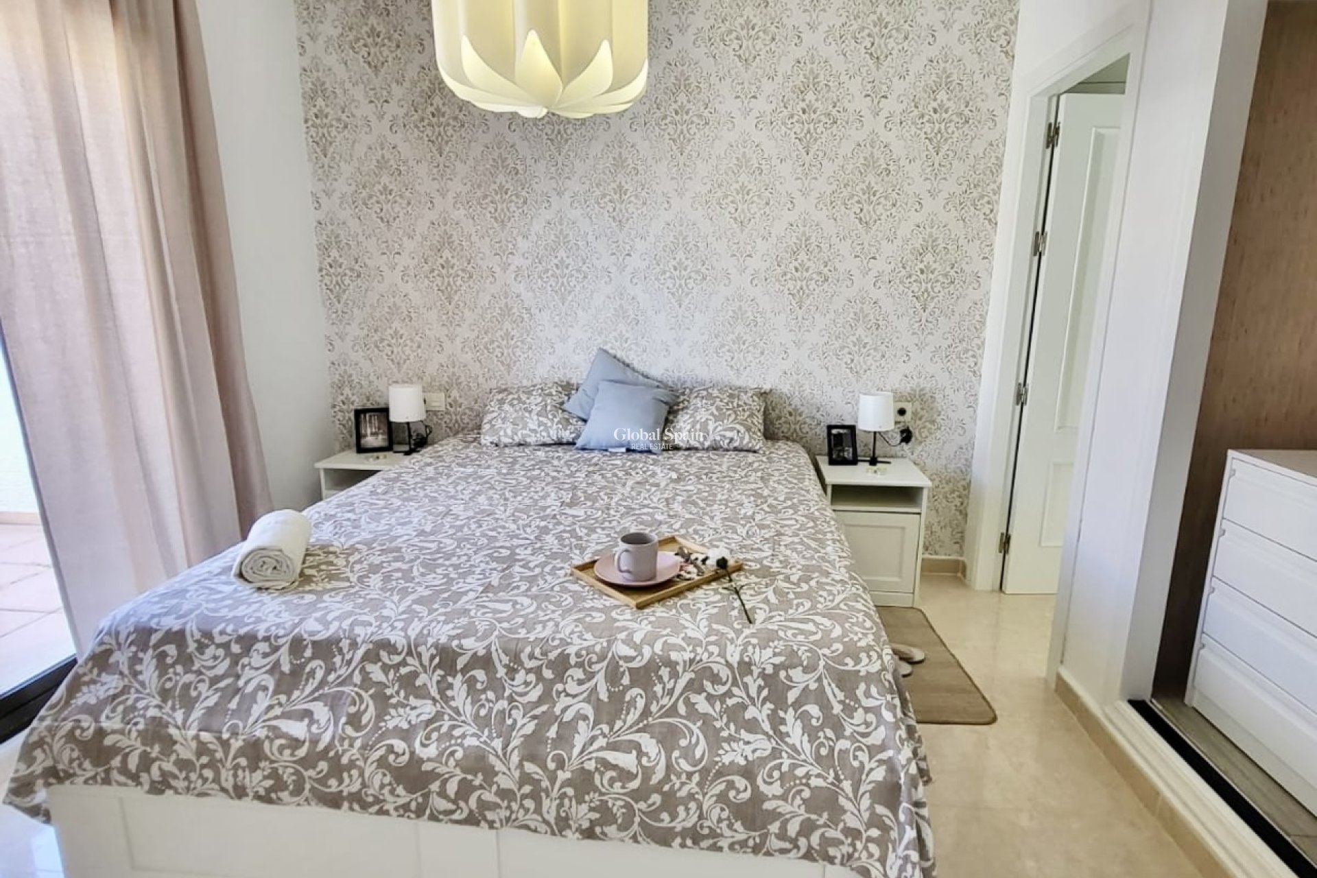 Resale - HOUSE -
SAN MIGUEL DE SALINAS - Inland