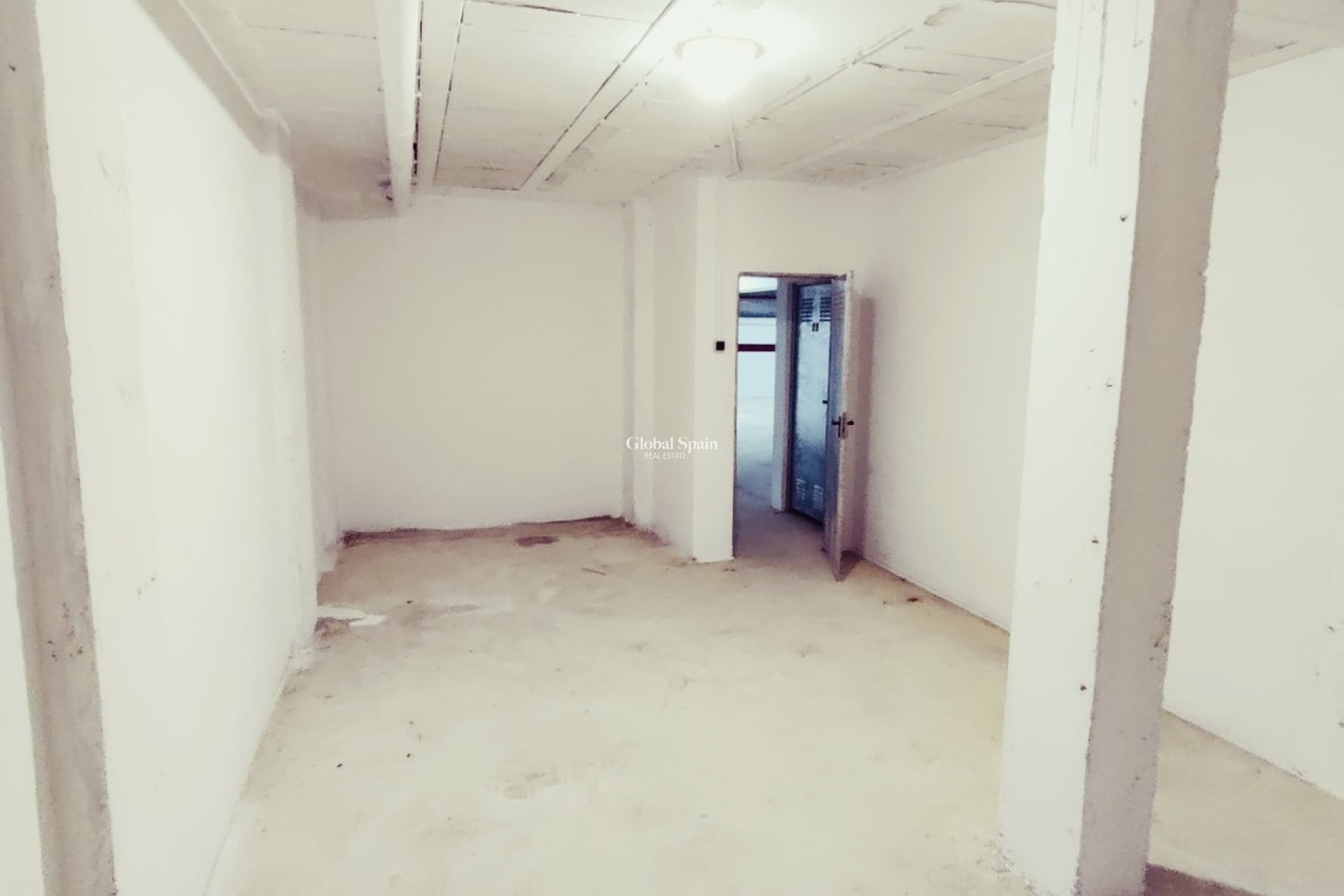 Resale - HOUSE -
SAN MIGUEL DE SALINAS - Inland