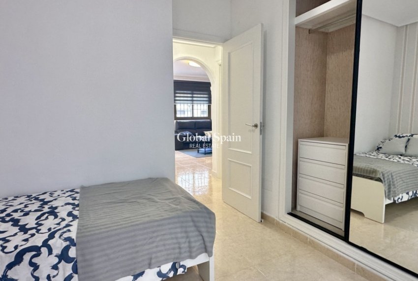 Resale - HOUSE -
SAN MIGUEL DE SALINAS - Inland