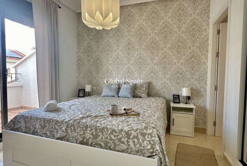 Resale - HOUSE -
SAN MIGUEL DE SALINAS - Inland