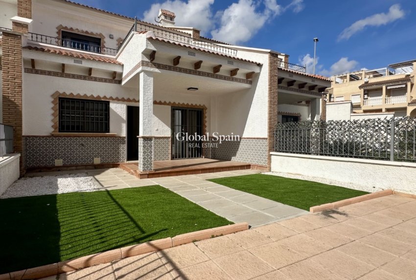 Resale - HOUSE -
SAN MIGUEL DE SALINAS - Inland