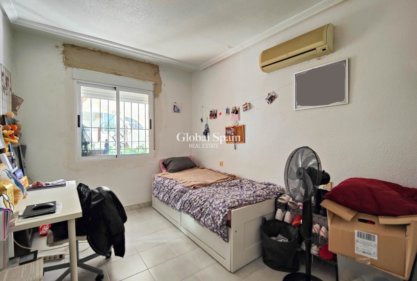 Resale - HOUSE -
SAN MIGUEL DE SALINAS - Inland