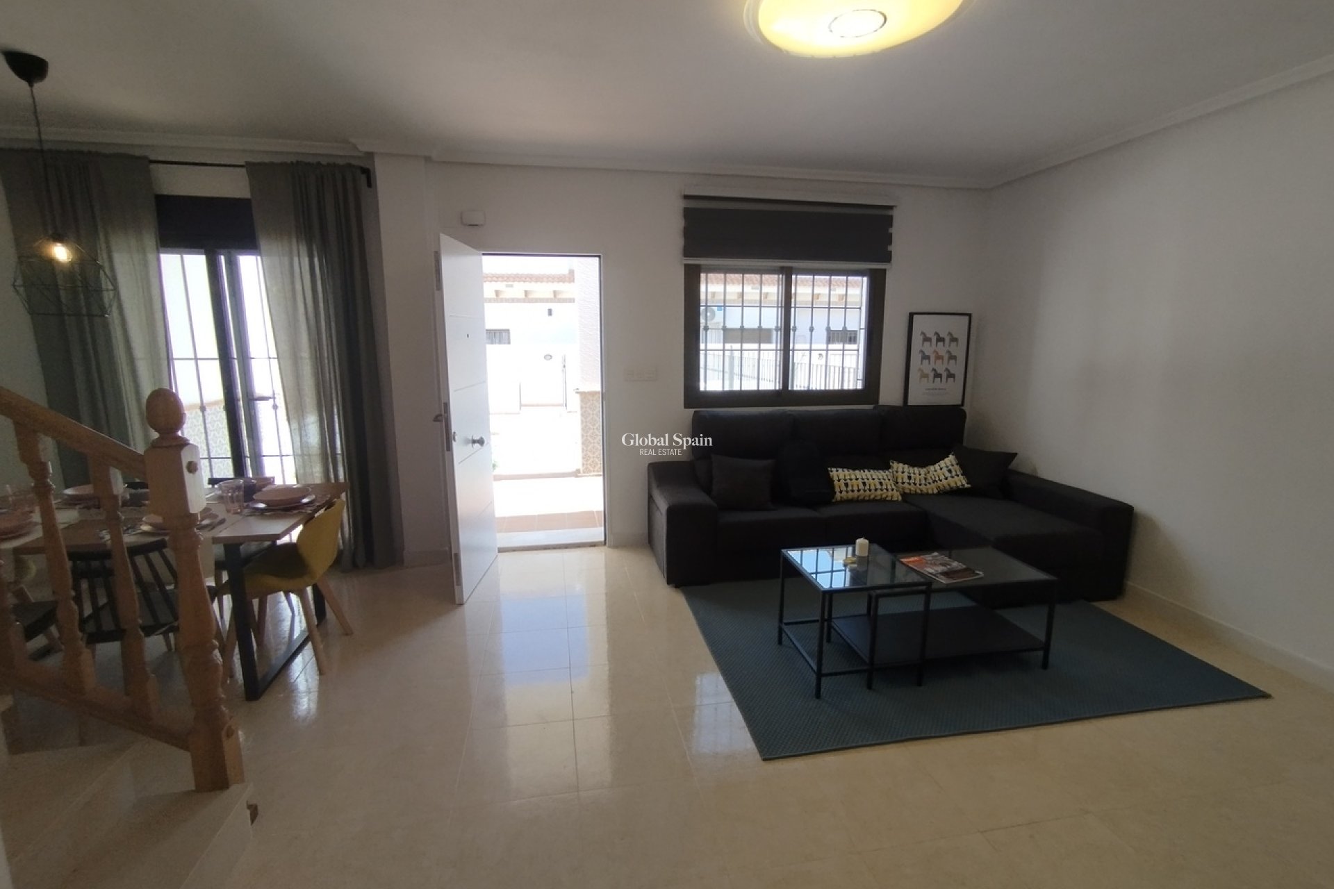 Resale - HOUSE -
SAN MIGUEL DE SALINAS - Inland