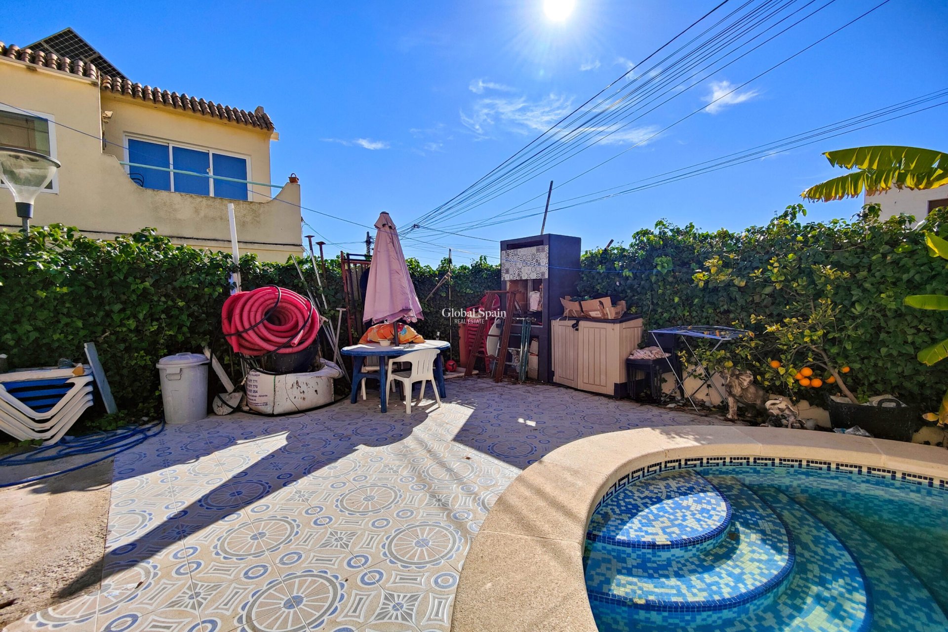 Resale - HOUSE -
SAN MIGUEL DE SALINAS - Inland