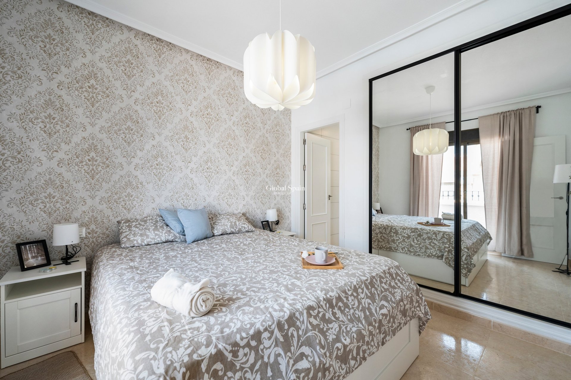 Resale - HOUSE -
SAN MIGUEL DE SALINAS - Inland