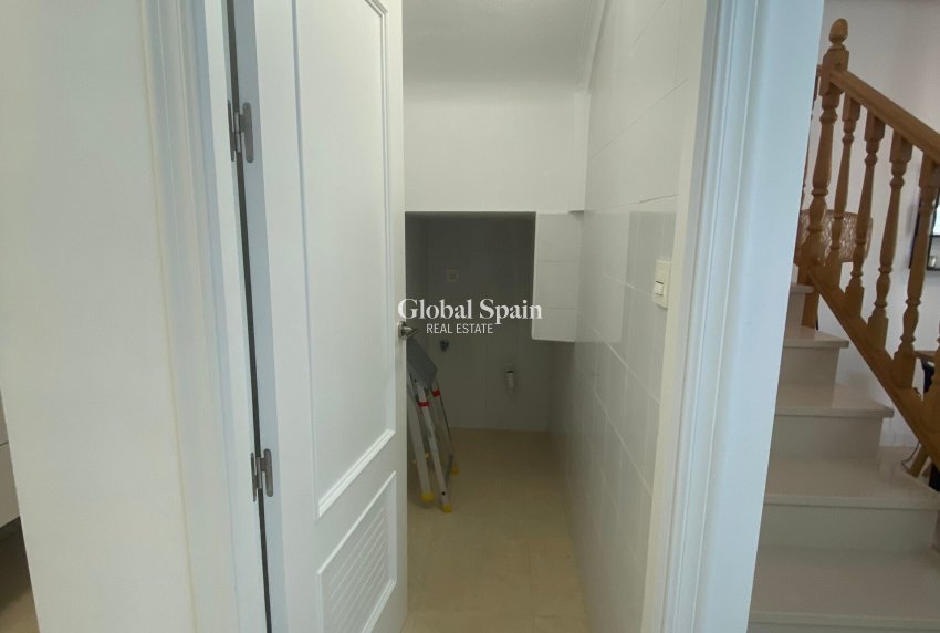 Resale - HOUSE -
SAN MIGUEL DE SALINAS - Inland