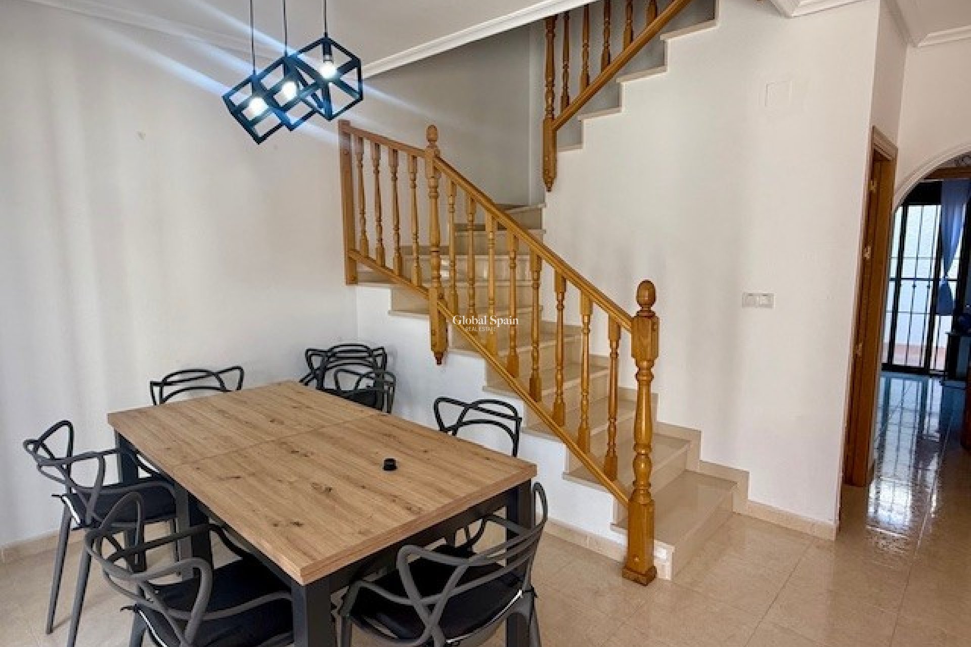 Resale - HOUSE -
SAN MIGUEL DE SALINAS - Inland