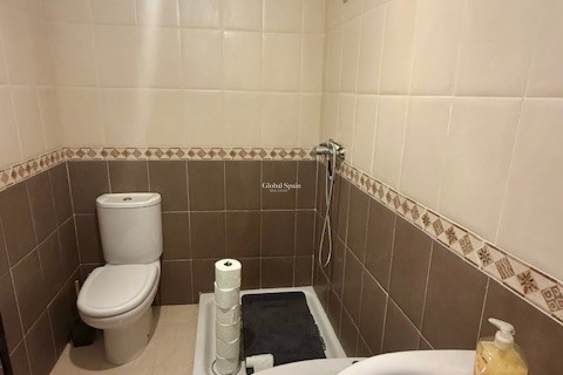 Resale - HOUSE -
SAN MIGUEL DE SALINAS - Inland