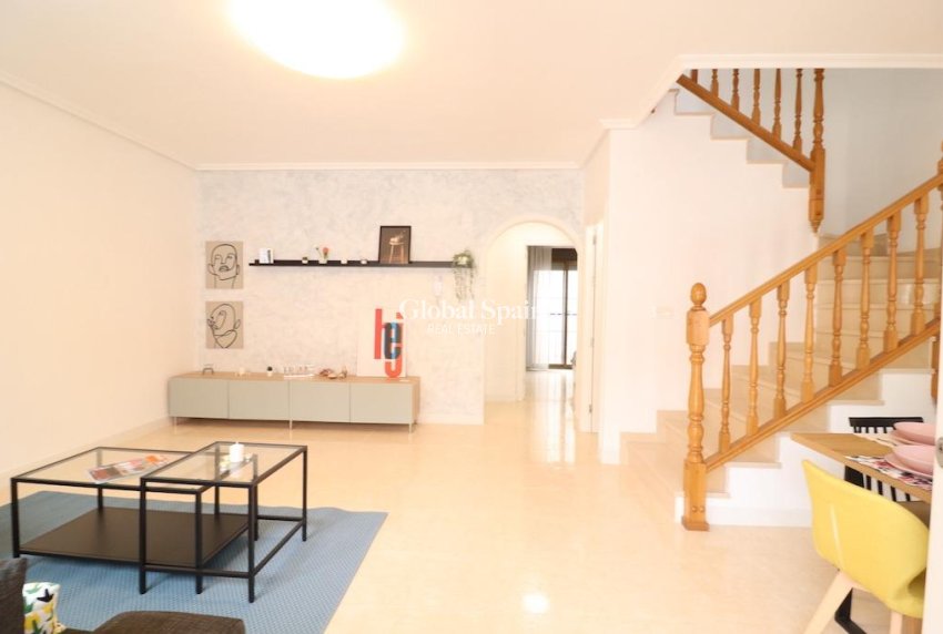 Resale - HOUSE -
SAN MIGUEL DE SALINAS - Inland