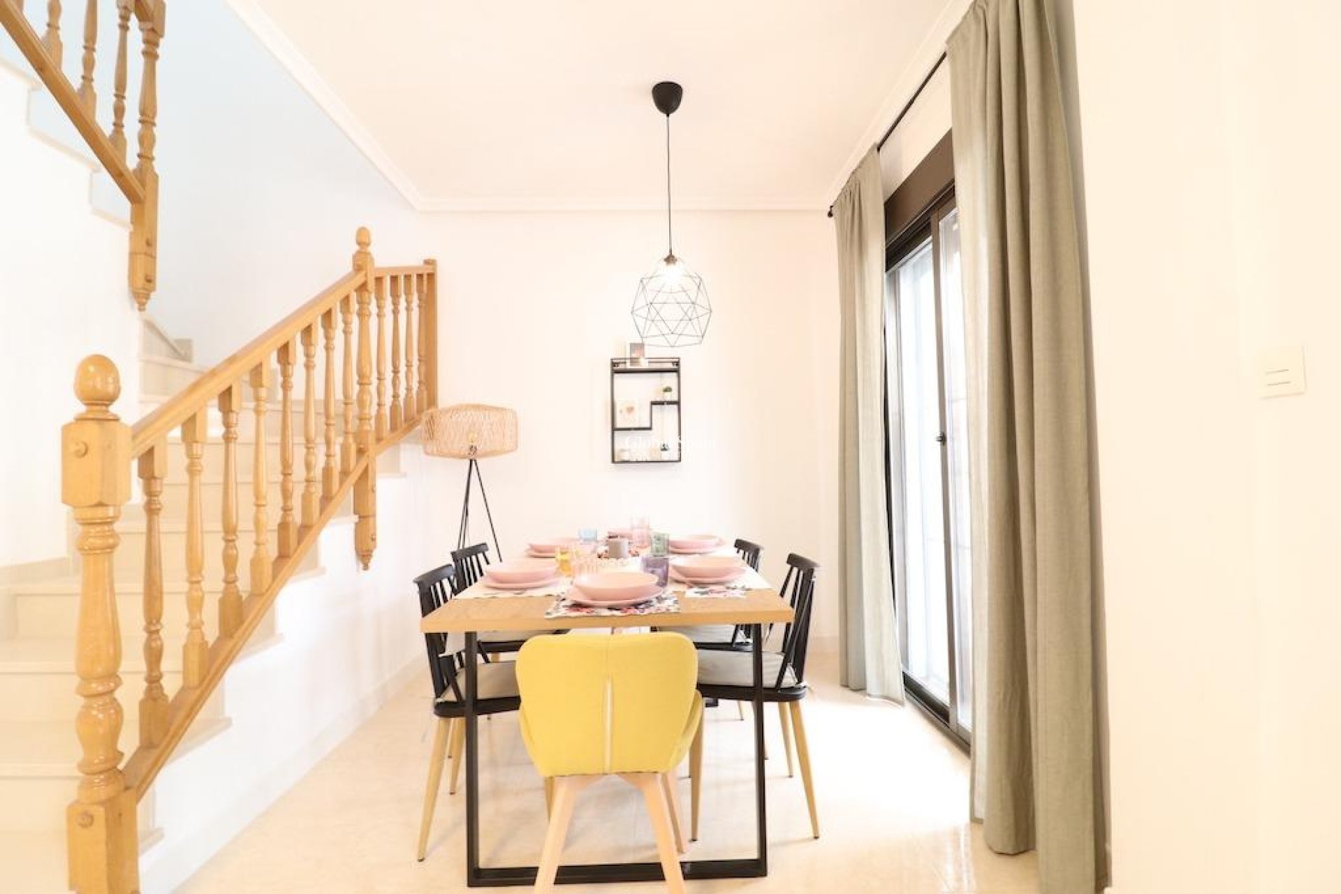 Resale - HOUSE -
SAN MIGUEL DE SALINAS - Inland