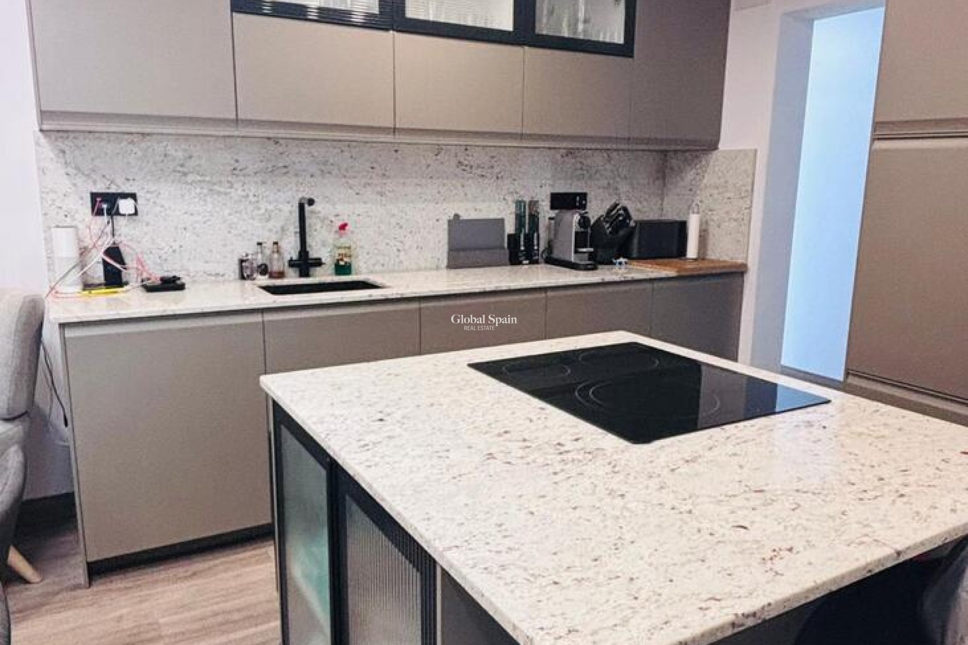 Resale - HOUSE -
SAN MIGUEL DE SALINAS - Inland