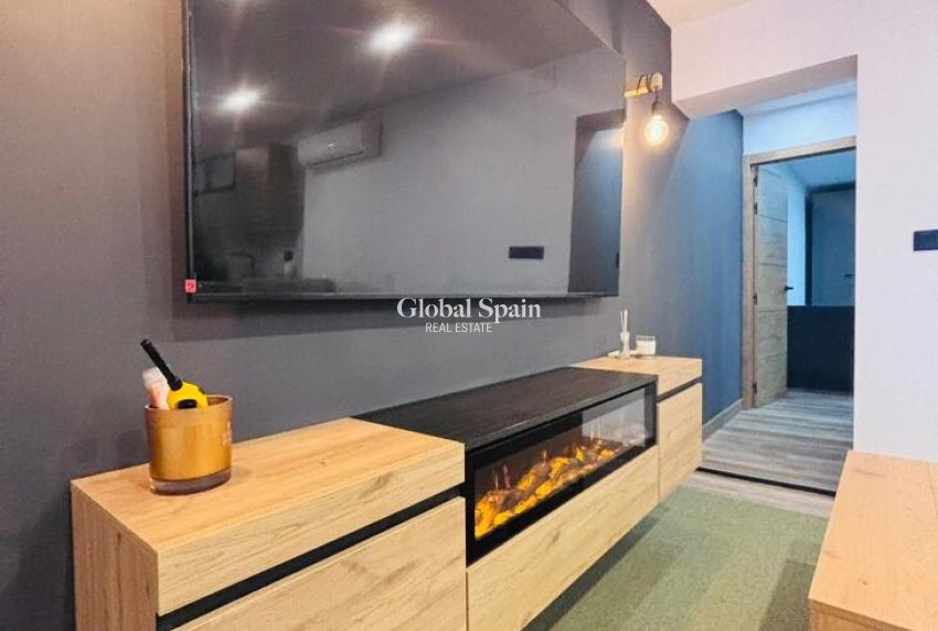 Resale - HOUSE -
SAN MIGUEL DE SALINAS - Inland