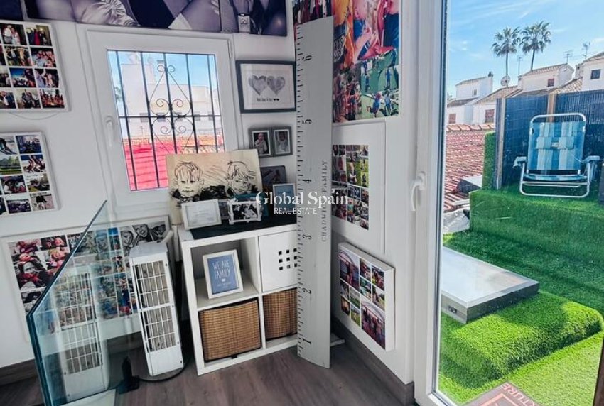 Resale - HOUSE -
SAN MIGUEL DE SALINAS - Inland