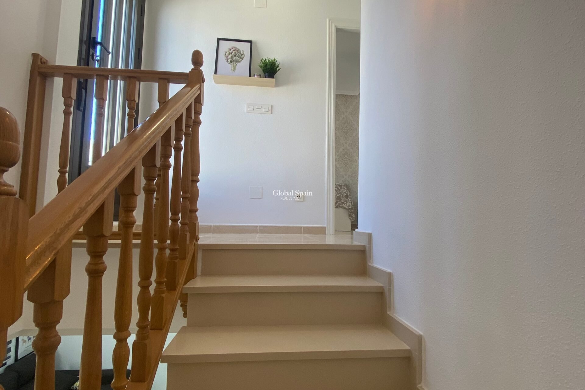 Resale - HOUSE -
SAN MIGUEL DE SALINAS - Inland