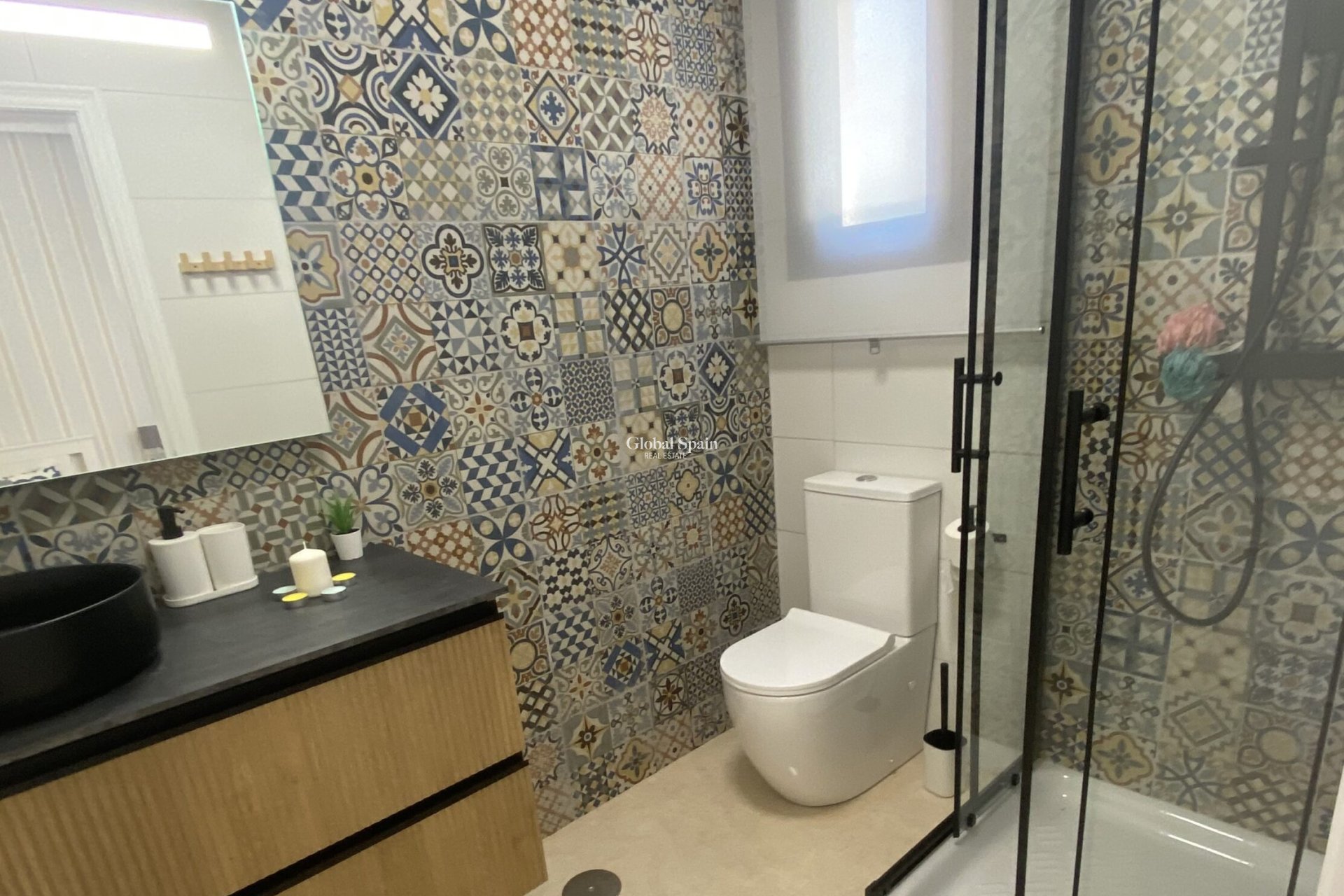 Resale - HOUSE -
SAN MIGUEL DE SALINAS - Inland