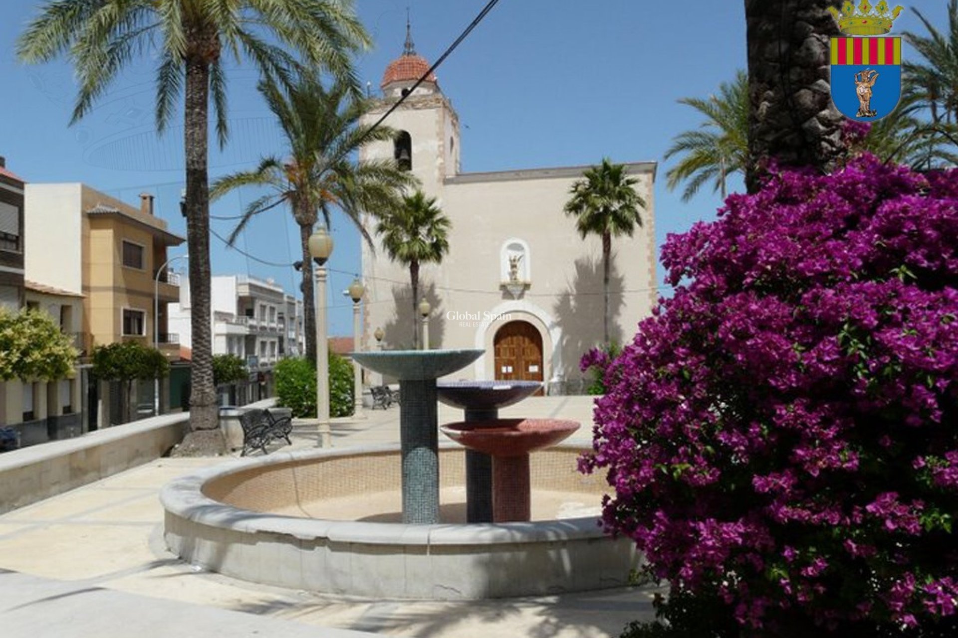 Resale - HOUSE -
SAN MIGUEL DE SALINAS - Inland