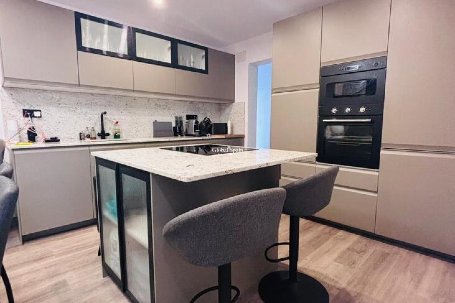 Resale - HOUSE -
SAN MIGUEL DE SALINAS - Inland