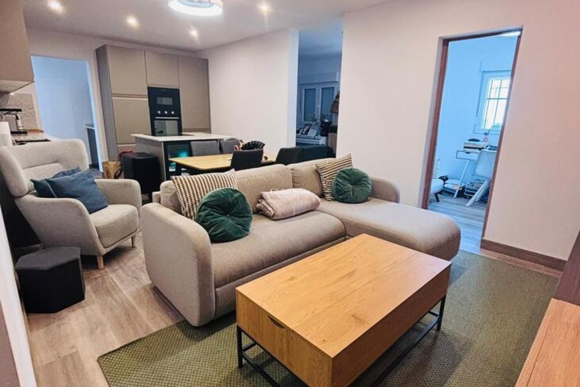 Resale - HOUSE -
SAN MIGUEL DE SALINAS - Inland