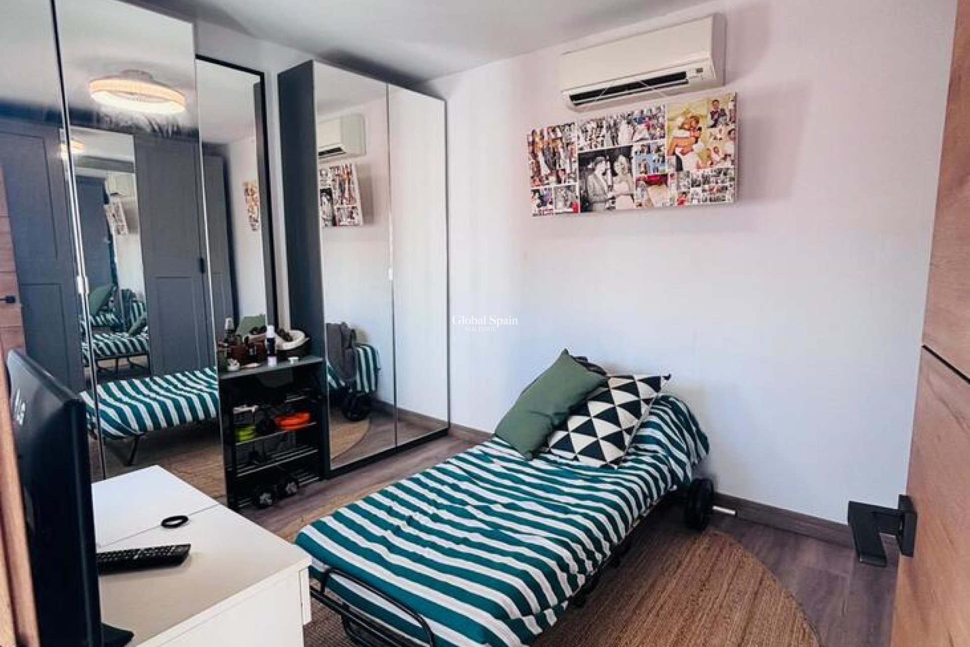 Resale - HOUSE -
SAN MIGUEL DE SALINAS - Inland