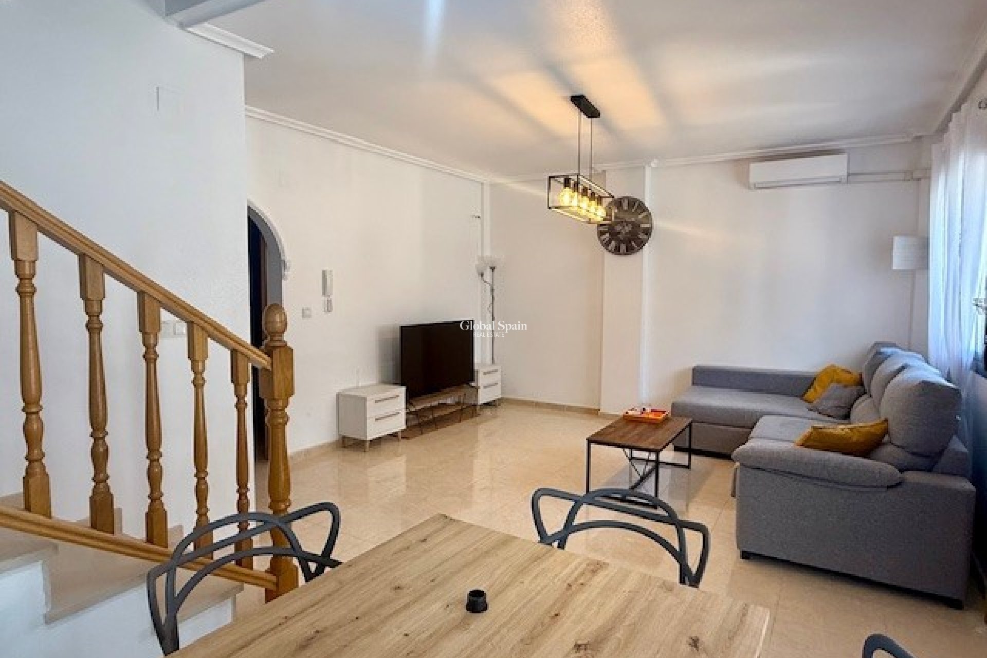 Resale - HOUSE -
SAN MIGUEL DE SALINAS - Inland