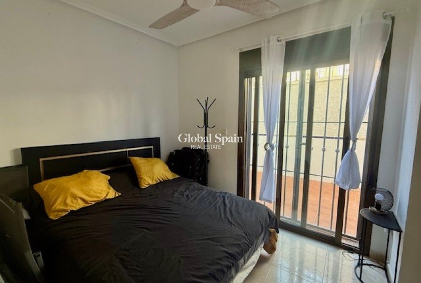 Resale - HOUSE -
SAN MIGUEL DE SALINAS - Inland