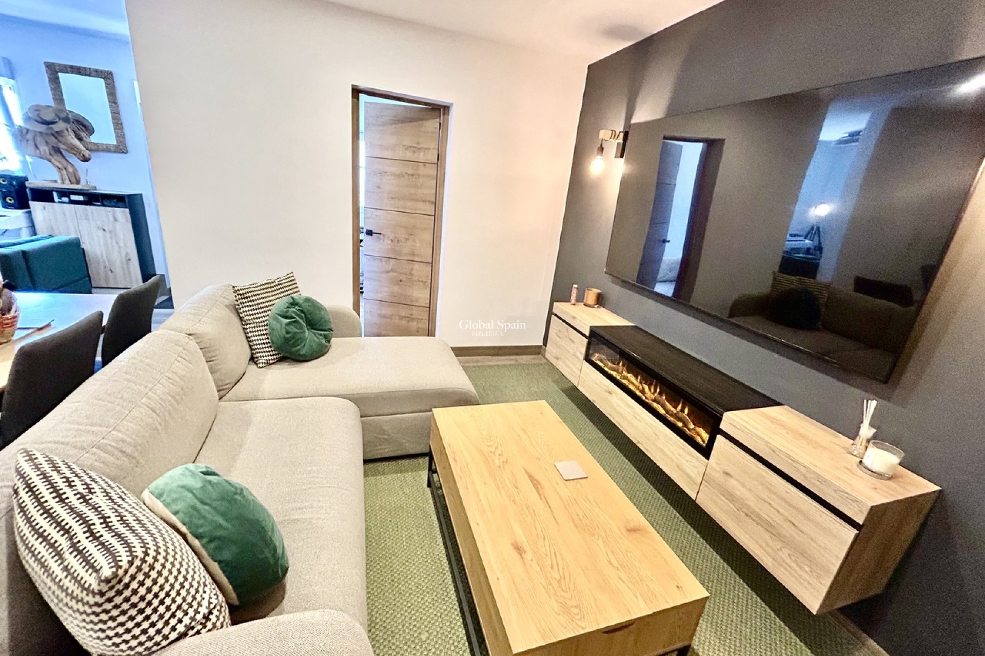Resale - HOUSE -
SAN MIGUEL DE SALINAS - Inland