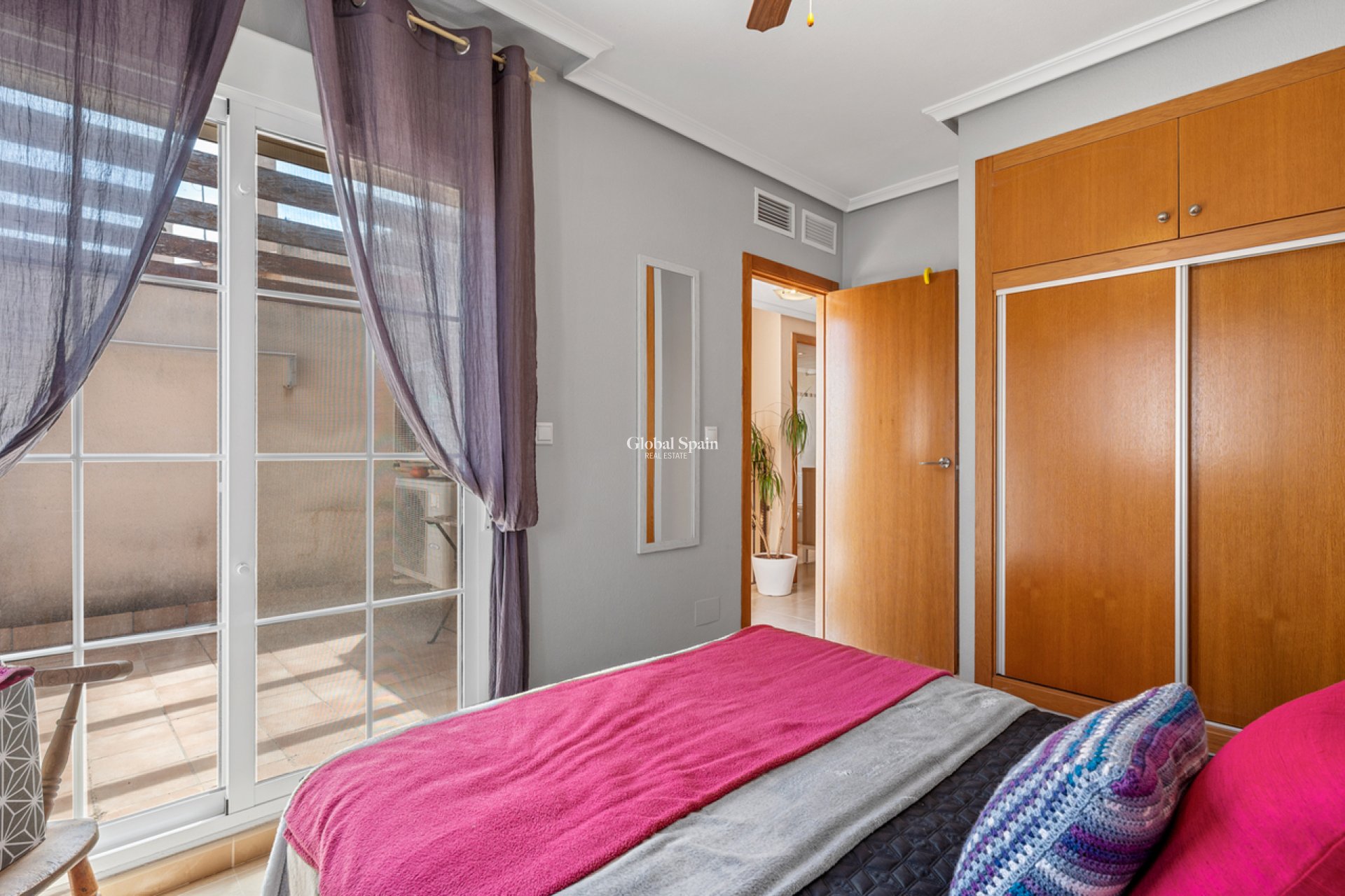 Resale - HOUSE -
SAN MIGUEL DE SALINAS - Inland